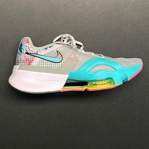 Nike Women’s Seperrep zoom size 8.5